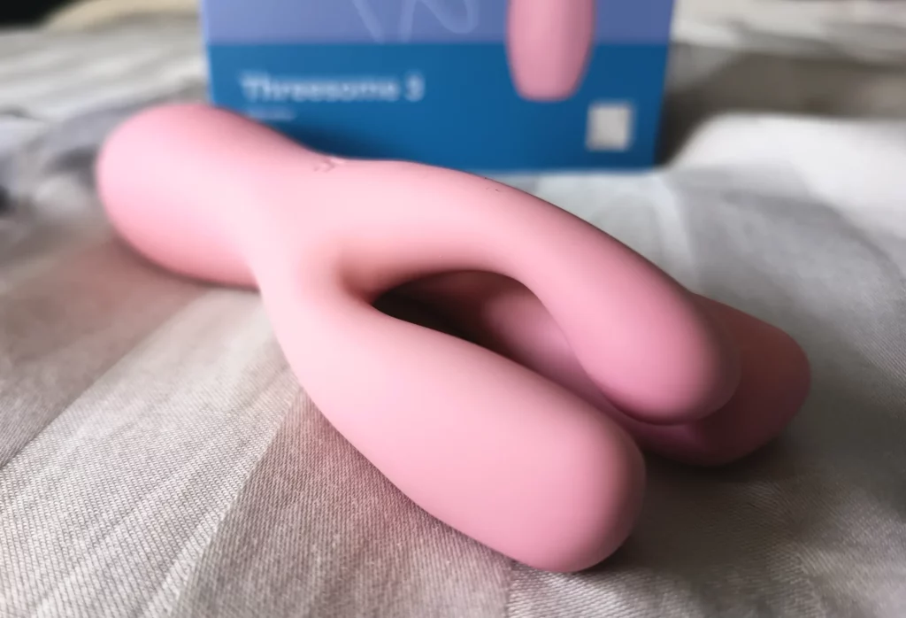 vibromasseur satisfyer threesome outbox 2